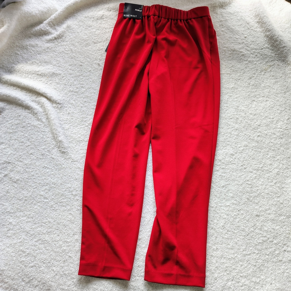Nine West The Rise Slim Trousers in Rich Ruby, size Large. NWT! $89 Tags!